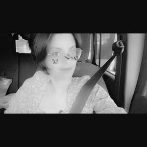 Meet your Posher, Nikki